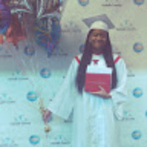 Meet your Posher, Sharita